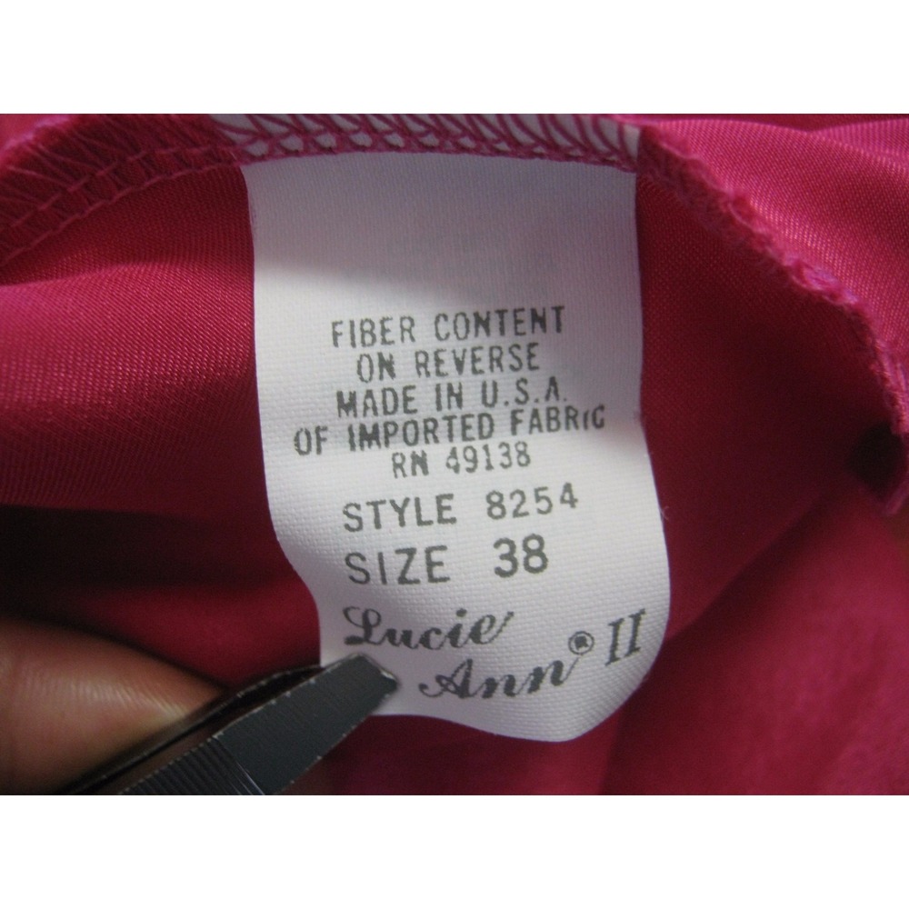 Vintage Lucie Ann II Camisole Top Size 38 Magenta Satin NOS - Picture 3 of 4